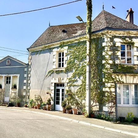 La Maison Haute Tigné Екстериор снимка
