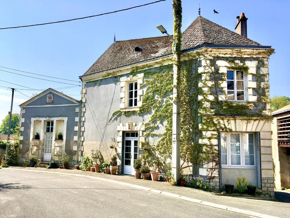 La Maison Haute Tigné Екстериор снимка