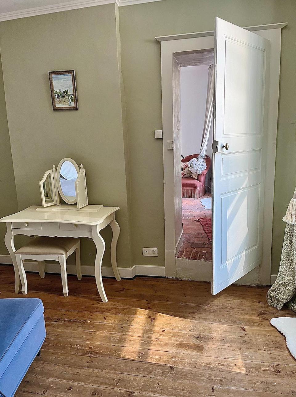 La Maison Haute Tigné Екстериор снимка